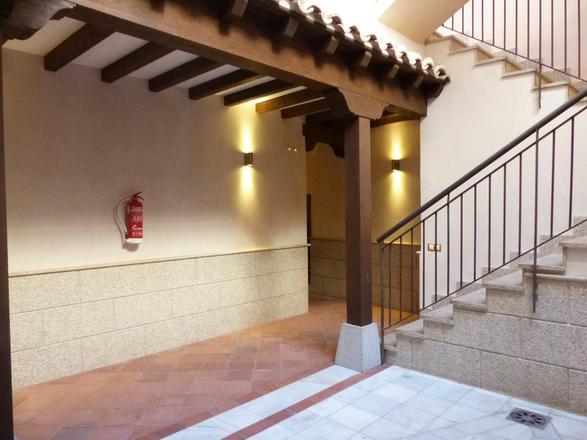 Apartamento A Con Garaje Privado Toledo Esterno foto
